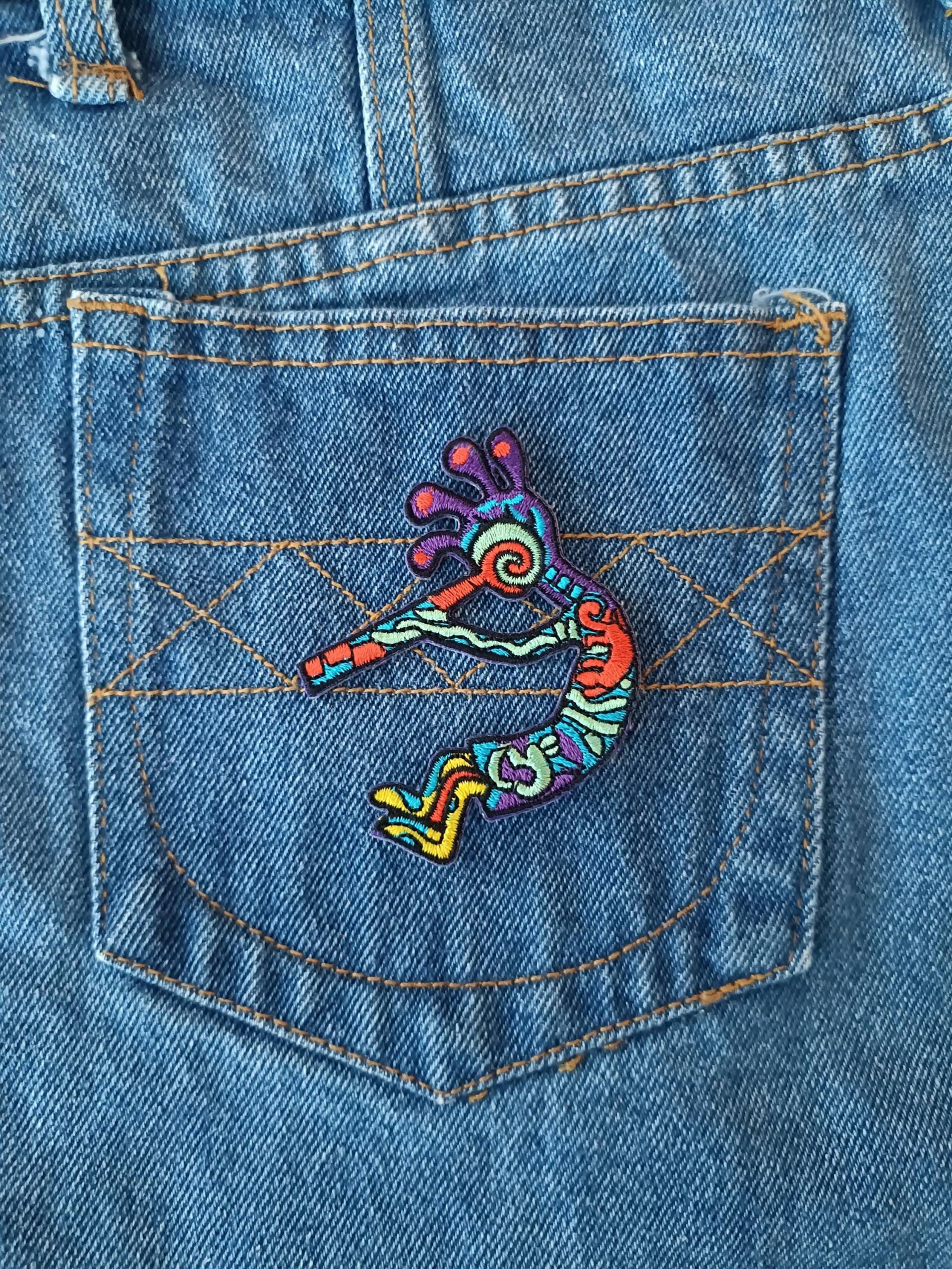 Termite Holded Aborigines Didgeridoo Patch Aufnäher Zum Aufbügeln Für Jacken Jeans Mützen T-Shirt Diy Einzigartiges Geschenk Termite Holded Aborigines Didgeridoo Patch Aufnäher Zum Aufbügeln Für Jacken Jeans Mützen T-Shirt Diy Einzigartiges Geschenk von SoCutePatches
