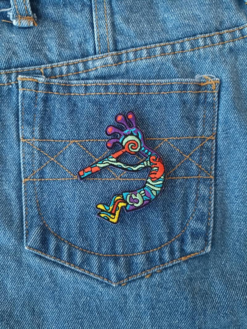 Termite Holded Aborigines Didgeridoo Patch Aufnäher Zum Aufbügeln Für Jacken Jeans Mützen T-Shirt Diy Einzigartiges Geschenk Termite Holded Aborigines Didgeridoo Patch Aufnäher Zum Aufbügeln Für Jacken Jeans Mützen T-Shirt Diy Einzigartiges Geschenk von SoCutePatches