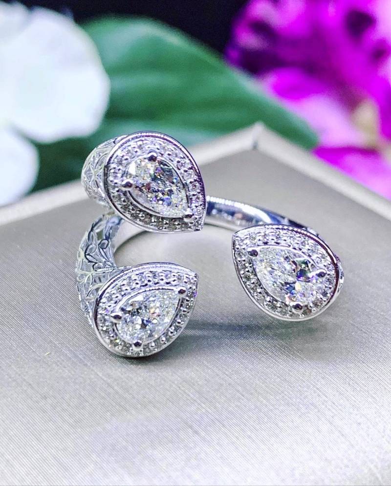 Funkelnd 1.46Tcw Pear Halo Diamant Vs Weiß 18K Weißgold Ring Twisted Solitär Handarbeit Fancy Hochzeit Farblos Naturecht von SoPerfectJewelry