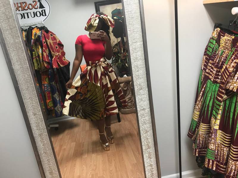 Vögel Fliegen Hoch Wachs Drucken Rock von SoSHEE