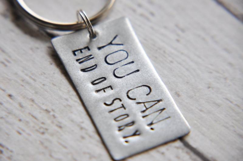 Handgestempelter Schlüsselbund Inspirierendes Zitat - Motivationsgeschenk Handgestempelter Schlüsselbund Inspirierendes Zitat - Motivationsgeschenk von SoSimplyQuaint