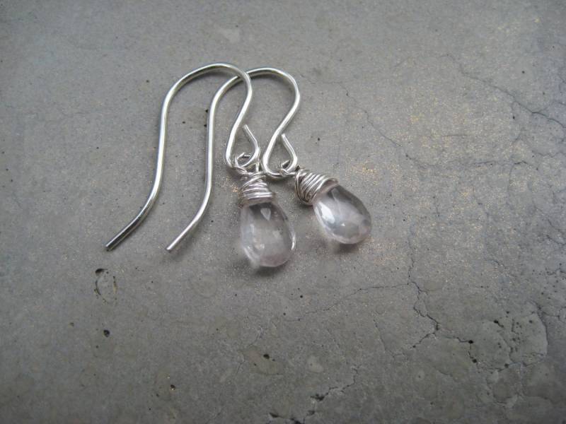 Draht Gewickelt Rosenquarz Ohrringe Sterling Silber Schmuck Draht Gewickelt Rosenquarz Ohrringe Sterling Silber Schmuck von SoYouJewellery