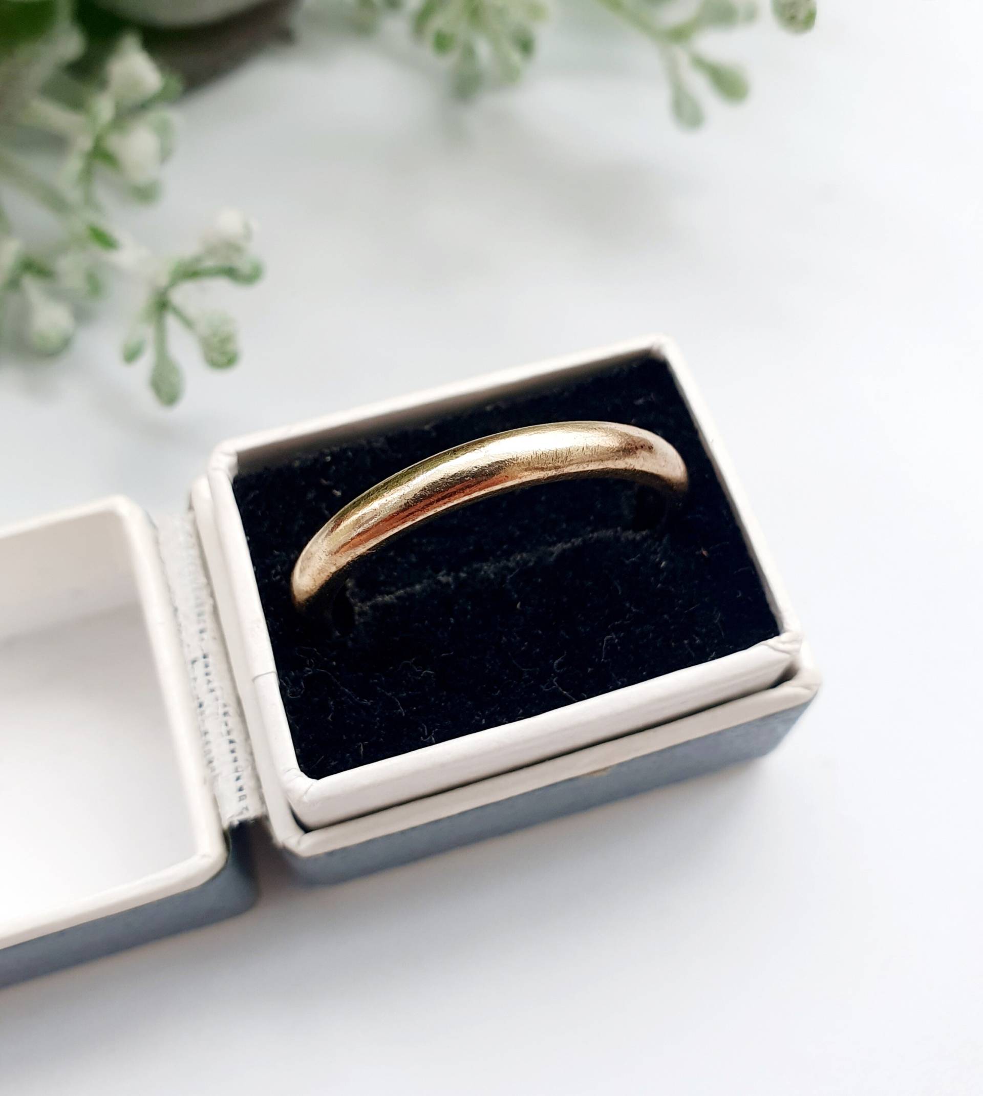 Vintage 9 Karat Gold-D-Form-Bandring. Größe S | Eu 60 Kostenlose Größenanpassung. Schmuck/Schmuck. Ehering, Herrenring von SobelleJewellery