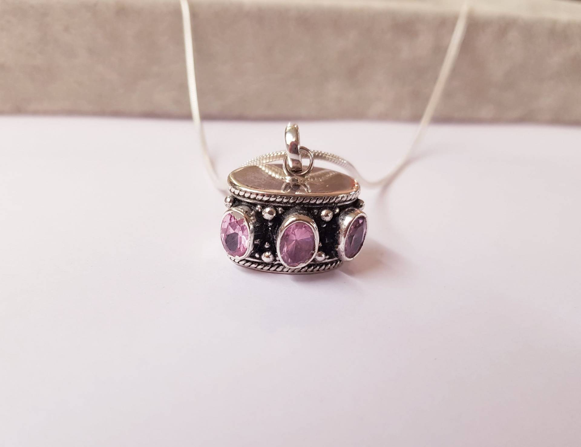 sterling Silber & Rosa Cz Anhänger Und 18" Kette. Vintage, Schmuck, Vintage Anhänger, 925 Silber, Geschenk sterling Silber & Rosa Cz Anhänger Und 18" Kette. Vintage, Schmuck, Vintage Anhänger, 925 Silber, Geschenk von SobelleJewellery