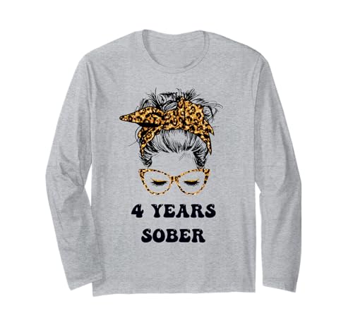 4 Jahre Frauen mit nüchterner Nüchternheit Langarmshirt von Sober Anniversary