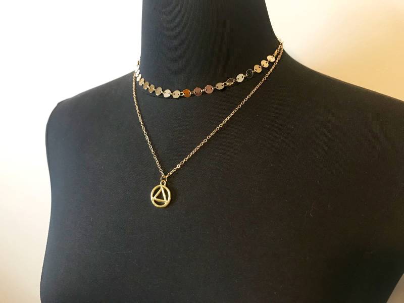 Aa Oder Na Nüchternheit Halskette Gold 4 Sponsor Sponsee Weihnachtsgeschenk Nüchterne Jahrestagsgeschenk Erholung Geschenk 12 Zwölf-Schritt-Schmuck Aa Oder Na Nüchternheit Halskette Gold 4 Sponsor Sponsee Weihnachtsgeschenk Nüchterne Jahrestagsgeschenk Erholung Geschenk 12 Zwölf-Schritt-Schmuck von SobrietyTribe