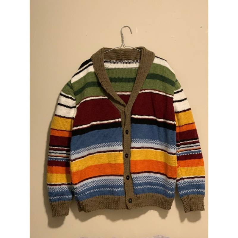 Handgestrickte Strickjacke - Mehrfarbiger Gestreifter Unisex-Pullover Mit Knöpfen Für Männer Und Frauen Anpassung Personalisierung Verfügbar von SocialKnitwork