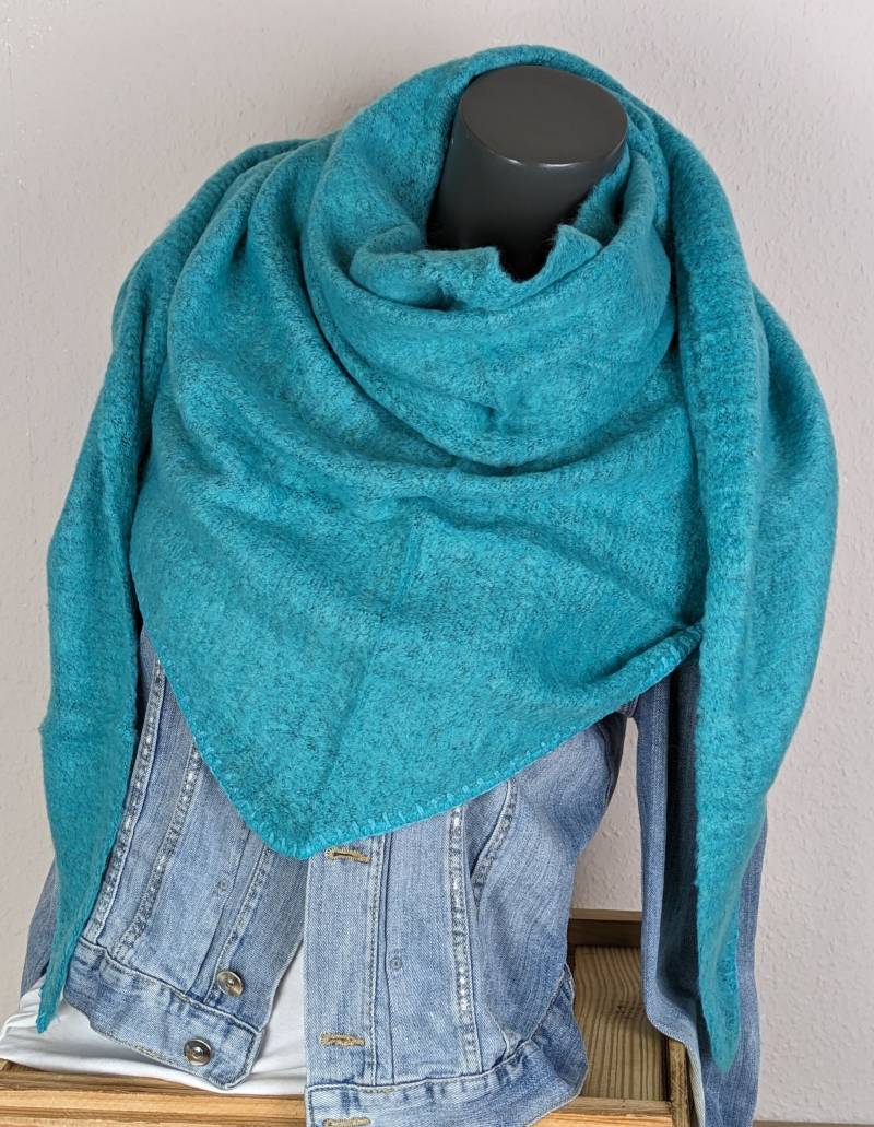 Flausch Damen Xl Dreieckstuch Türkis-Flausch Tuch-Wolle-Viskose-Warmer Winterschal-Kuschel Schal-Webschal - Geschenk Für Sie Weihnachten von SockeSchalMuetze