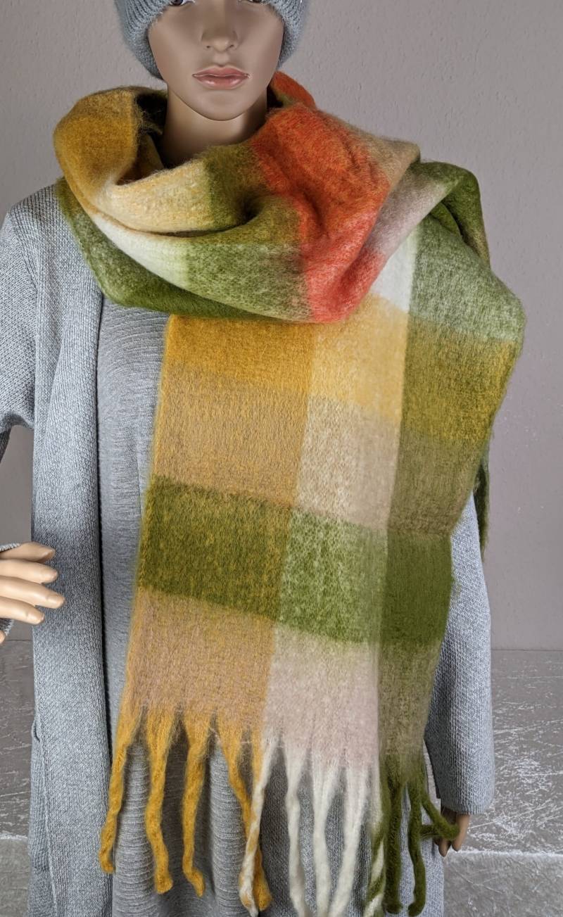Flausch Schal Lang>Kuschelschal>Viskose-Wolle>Damen Web Karo>Kuschelig Warm>Wollschal>Fransenschal>Geschenk Damen Geburtstag von SockeSchalMuetze