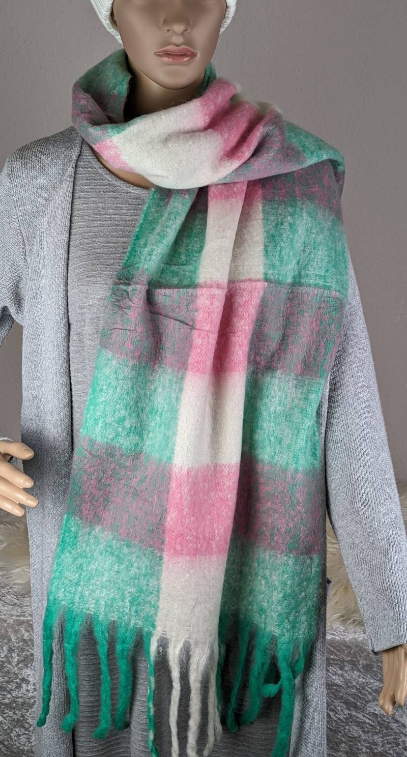 Flausch Schal Lang>Kuschelschal>Viskose-Wolle>Damen Web Karo>Kuschelig Warm>Wollschal>Fransenschal>Geschenk Damen Geburtstag von SockeSchalMuetze