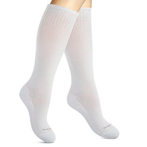 SocksLane Kompressionsstrümpfe aus Baumwolle für Damen & Herren 15-20 mmHg Unterstützung Kniehoch Solid White M/L von SocksLane