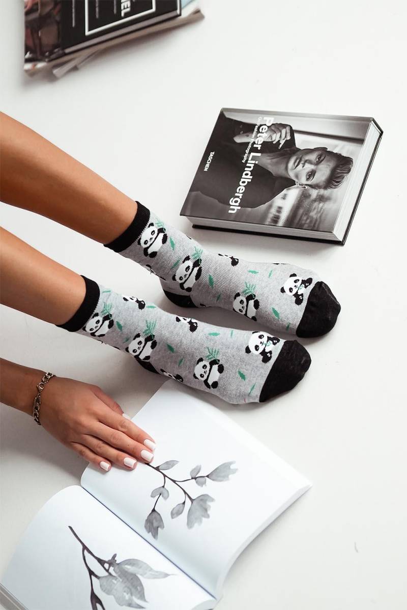 Panda Bär Frauen Socken, Lustige Verrückte Bunte Geschenkidee, Perfektes Geschenk, Mismatched von SocksWorld001
