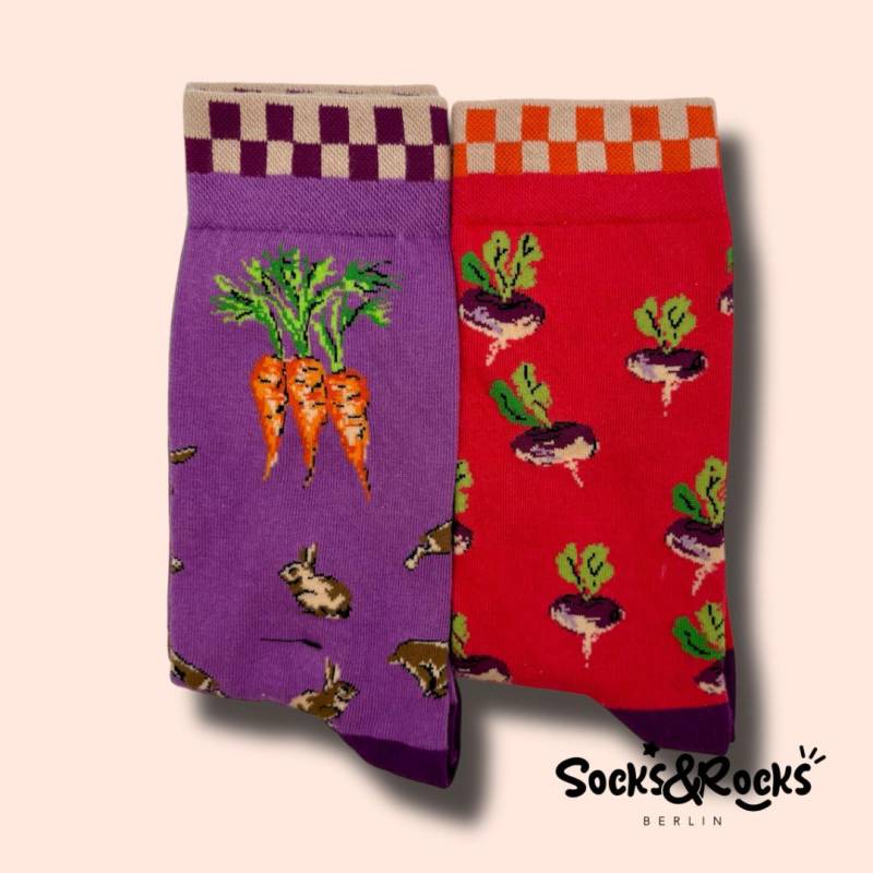 Karotten Socken | Rüben Gemüsesocken Kaninchen-Socken Vegane Geschenkidee Wurzel-Veggie Geschenk Möhre Lustige Tier von SocksundRocks