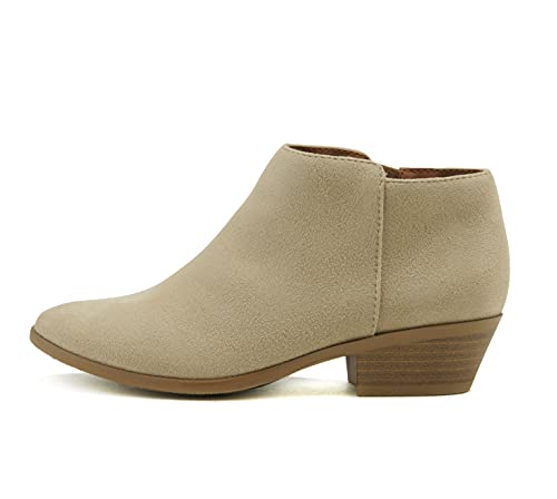 Soda Tasse – Western Inspired Bootie w/Zipper and Chucky Low Stacked Heels, Helles Weizen-Wildlederimitat, 40.5 EU von Soda