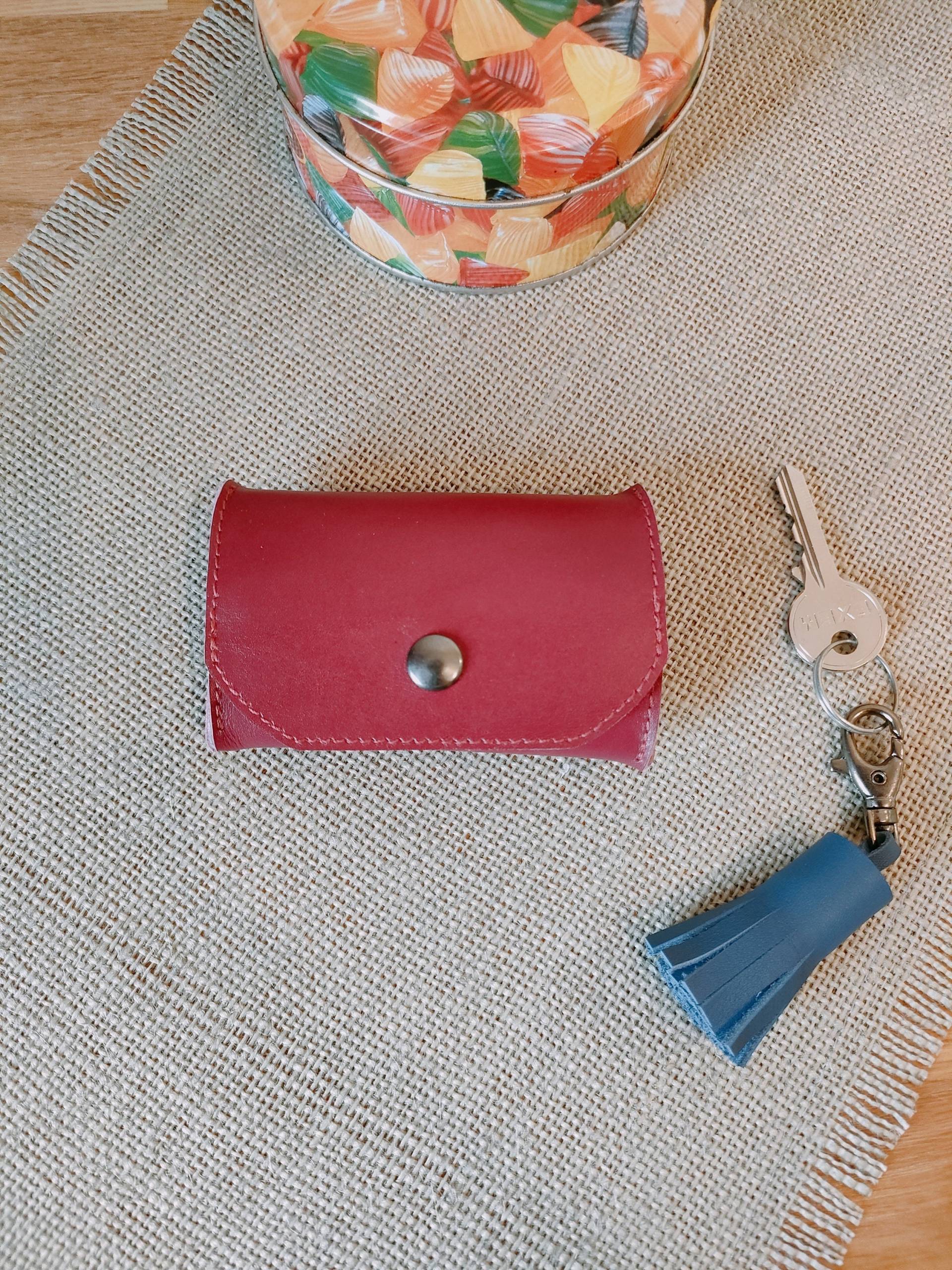 Fuchsia Ledergeldbörse Fuchsia Ledergeldbörse von SoelleMaroquinerie