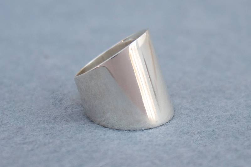 Breiter Silber Ring, Boho 925 Ring Breiter Silber Ring, Boho 925 Ring von SofiaKovJewelry