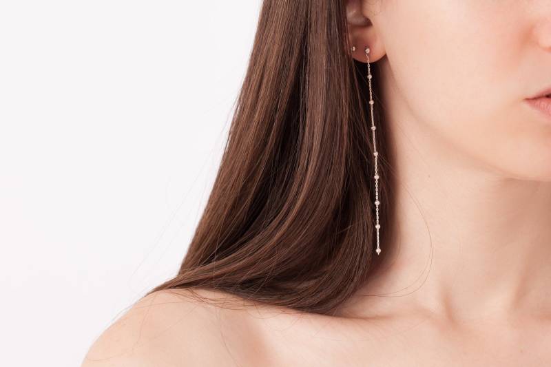 sterling Silber Ketten Ohrringe, Extra Lange Schulter Ohrringe Mit Perlen, Baumelnde Kette Ohrstecker, Drop sterling Silber Ketten Ohrringe, Extra Lange Schulter Ohrringe Mit Perlen, Baumelnde Kette Ohrstecker, Drop von SofiaKovJewelry