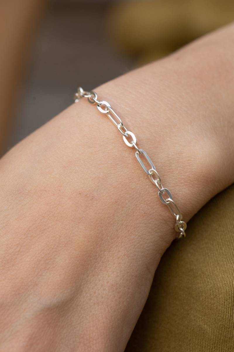 sterling Silber Kettenarmband, Klobige Gliederarmband, Große Armbänder Für Frauen, Papierklammer Armband, Dicke Gliederarmbänder sterling Silber Kettenarmband, Klobige Gliederarmband, Große Armbänder Für Frauen, Papierklammer Armband, Dicke Gliederarmbänder von SofiaKovJewelry