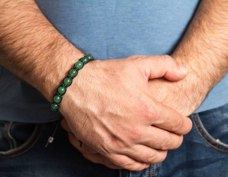Grünes Aventurin Armband Für Männer Makramee Perlen Heilstein von SofiastyleByGeorgi