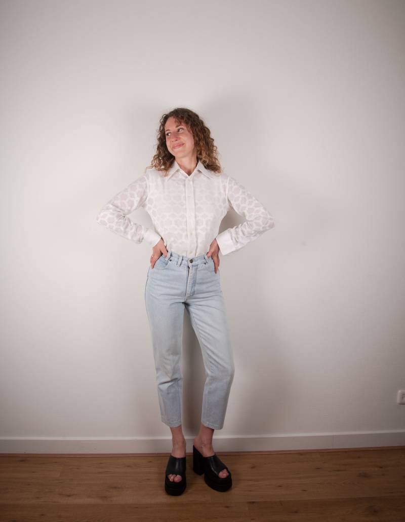 Coole Vintage 70Er Jahre Weiße Transparente Bluse | Hexagon Druck Kapsel Garderobe Outfit Hergestellt in Italien Größe M von SofieRosalienVintage