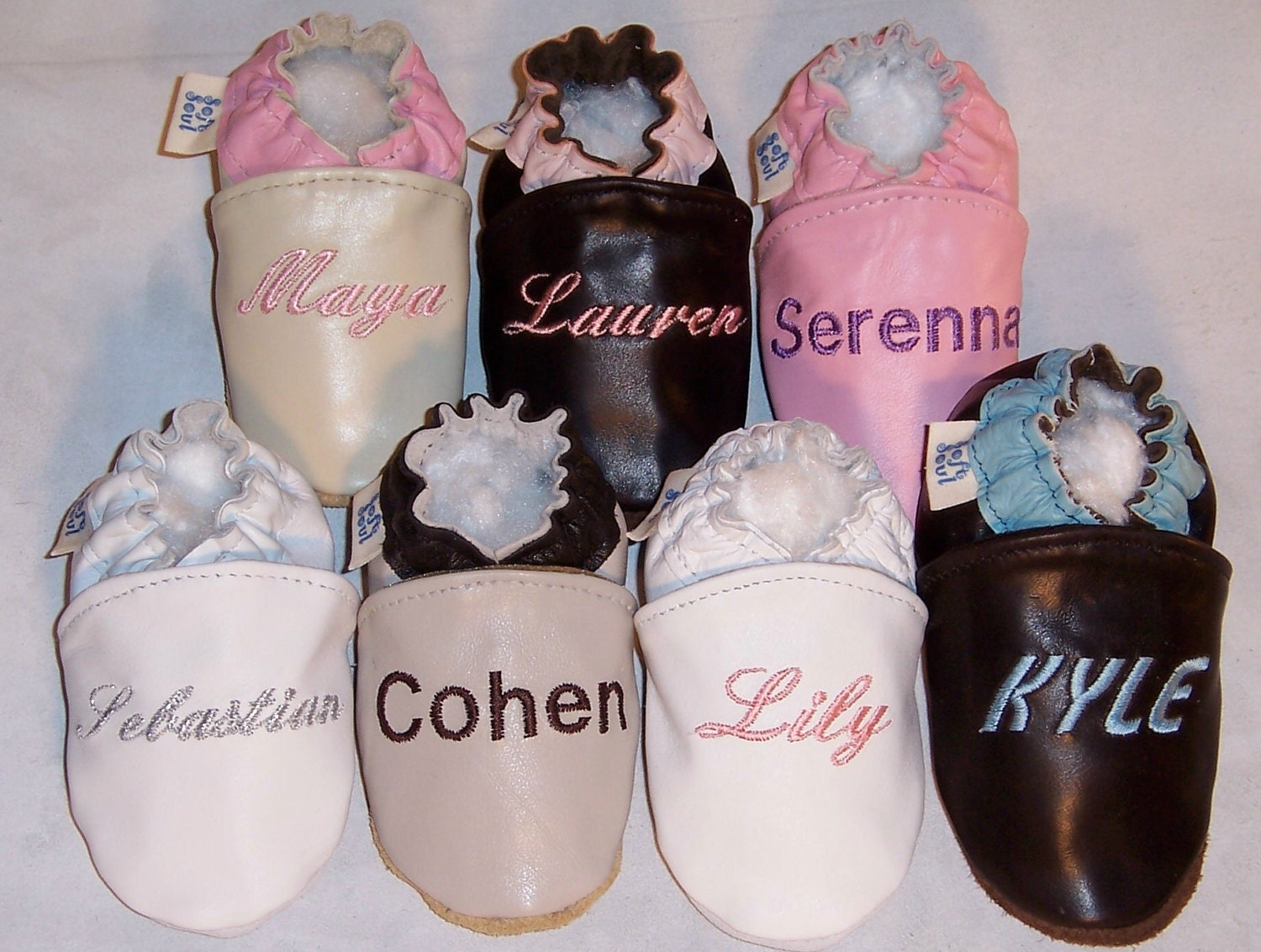 Benutzerdefinierte Leder Weichen Sohlen-Baby-Schuhe von SoftSoulBabyShoes