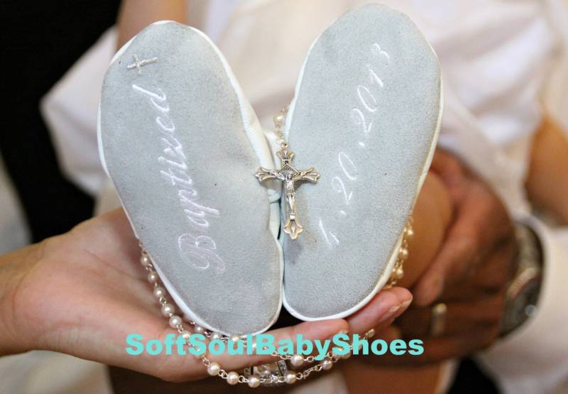 Taufe Schuhe Weiß Oder Grauweiß, Personalisiert, Taufe, Schuhe, Leder Moxies, Brit Milah Schuhe-Chrisening Schuhe von SoftSoulBabyShoes