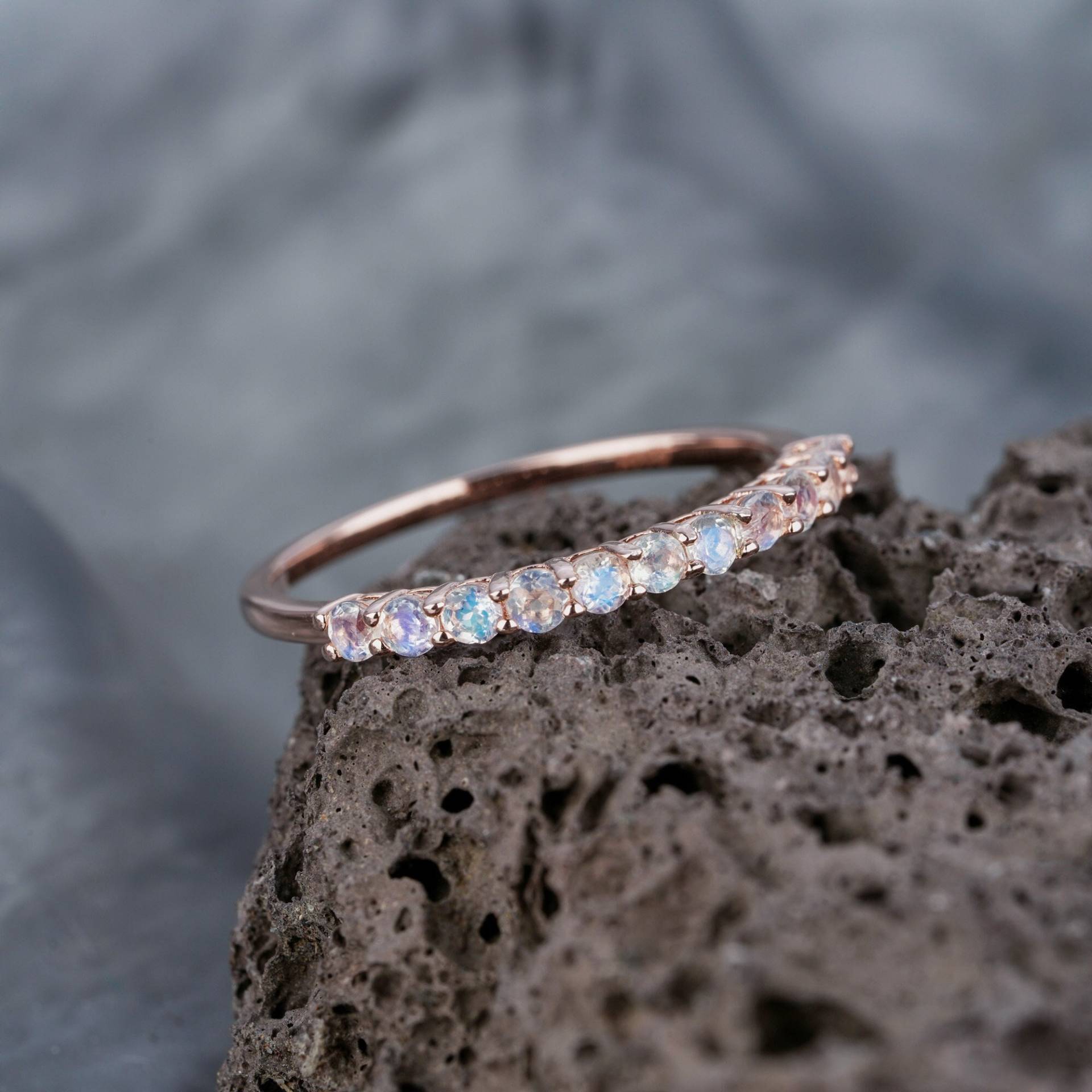 Vintage Natürliche Mondstein Ehering 14K Rose Gold Stapelbar Passendes Band, Jahrestag Verlobungsring Verstärker Geschenk Für Frauen von SofunJewelry