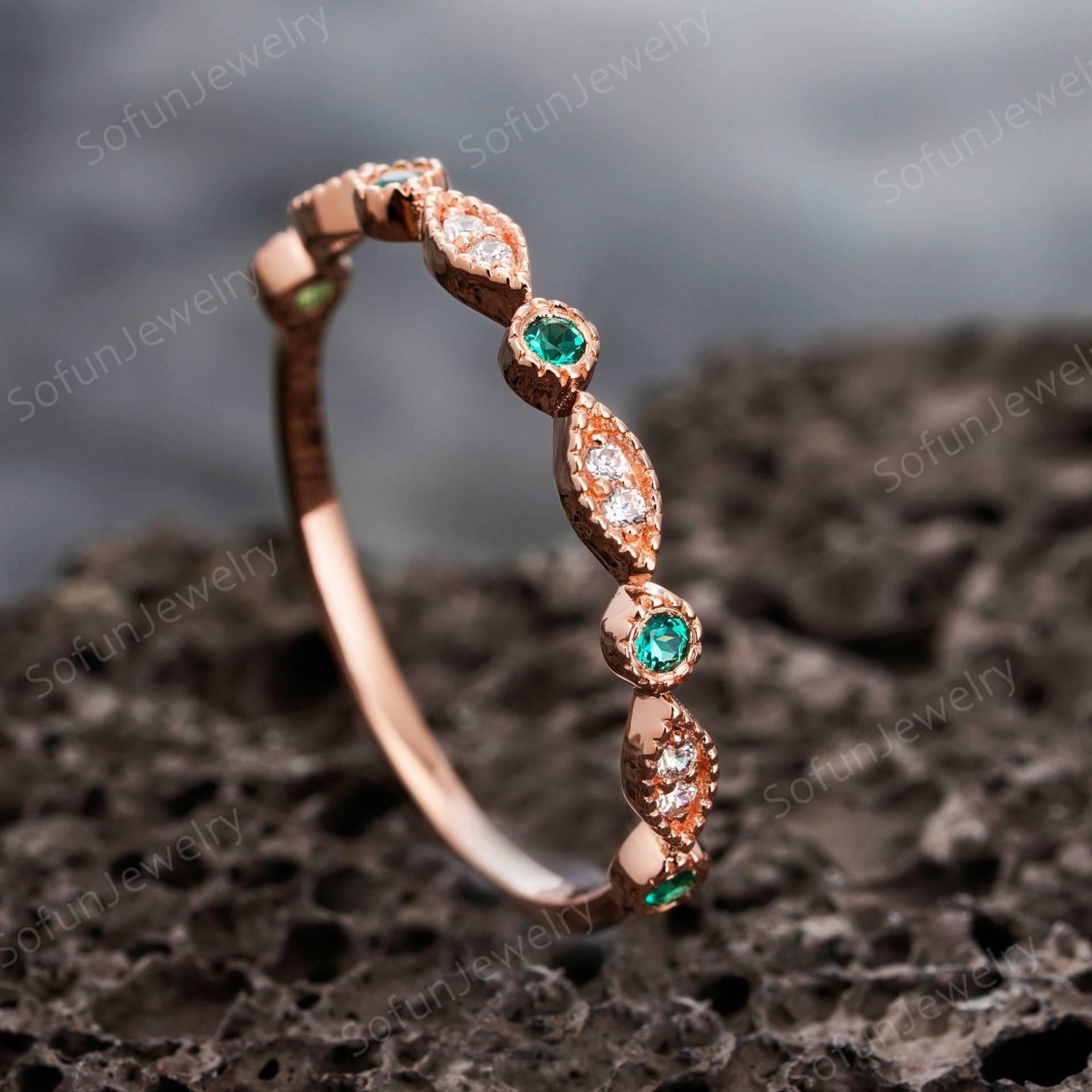 Vintage Smaragd Ehering, Marquise Verlobungsring, 14K Rose Gold Matching Band, Art Deco Silber 925 Gerader Band Versprechen Ring von SofunJewelry