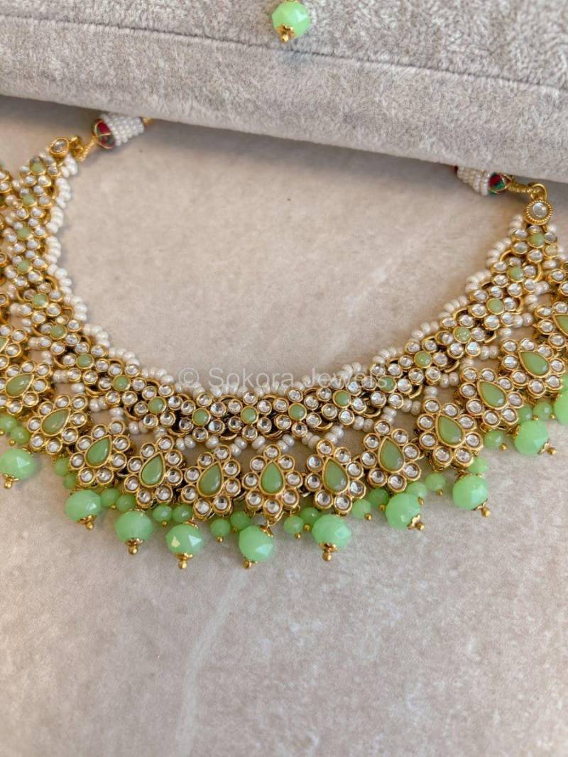Etwas Unperfekt Asmita Faux Kundan Set - Mint von SokoraJewels