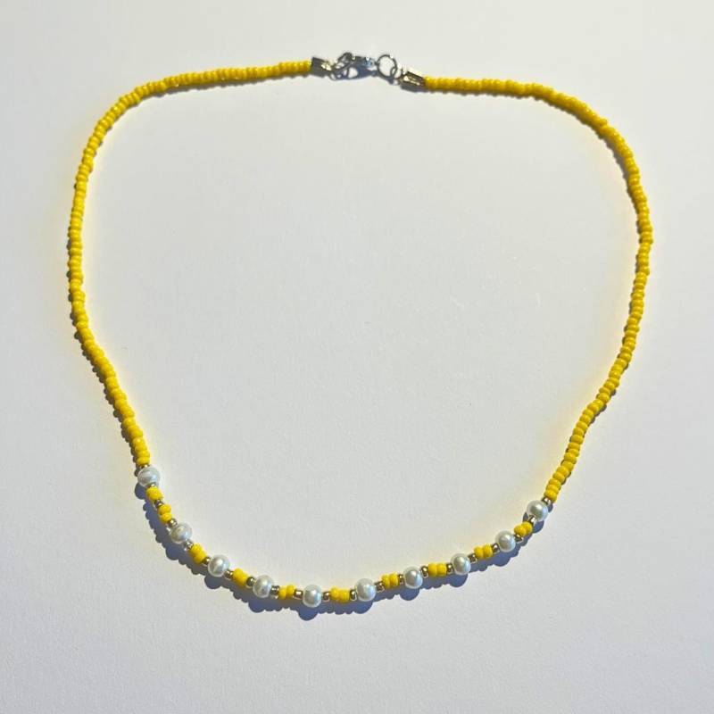 Handgemachte Gelbe Perlenkette Bunter Schmuck Für Jeden Tag Handgemachte Gelbe Perlenkette Bunter Schmuck Für Jeden Tag von SolegaHandmade