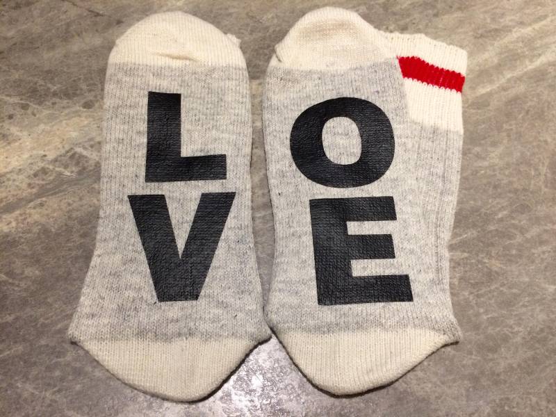 L O V E | Wort Socken - Lustige Neuheit Socken Für Familie Und Großfamilie | Haustiere von SolelySocks