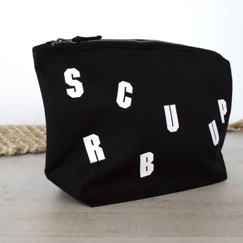 Scrub Up Waschtasche von Solesmith