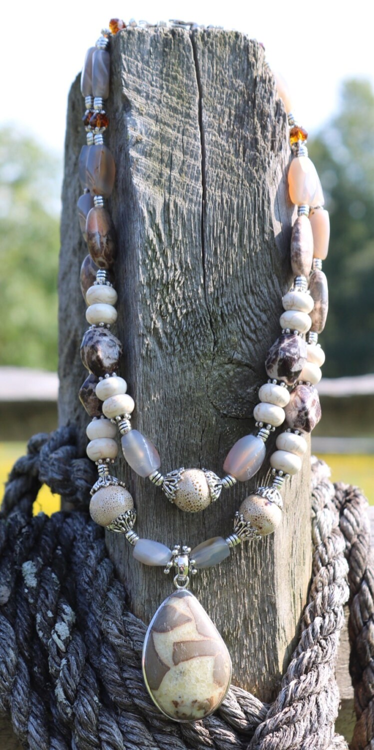 Westlichen Rodeo Cowgirl Concho Klobige Kette - Herbst Funky Westlichen Rodeo Cowgirl Concho Klobige Kette - Herbst Funky von SolisOccasusBling