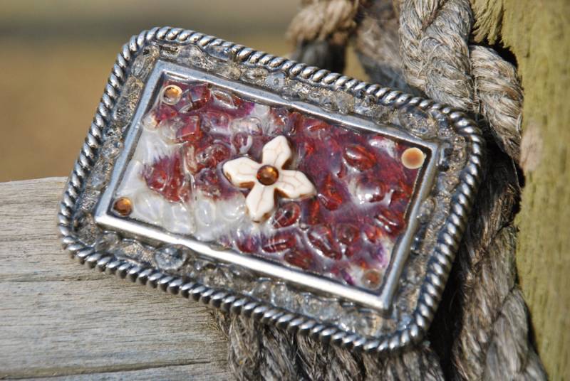 Westlichen Rodeo Cowgirl Handgefertigte Artisan Blinged Aus Rindsleder Gürtel Gürtelschnalle - Cross Westlichen Rodeo Cowgirl Handgefertigte Artisan Blinged Aus Rindsleder Gürtel Gürtelschnalle - Cross von SolisOccasusBling