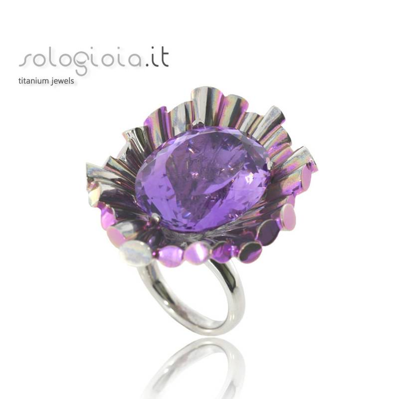 Titan Ring Mit Amethyst von Sologioia