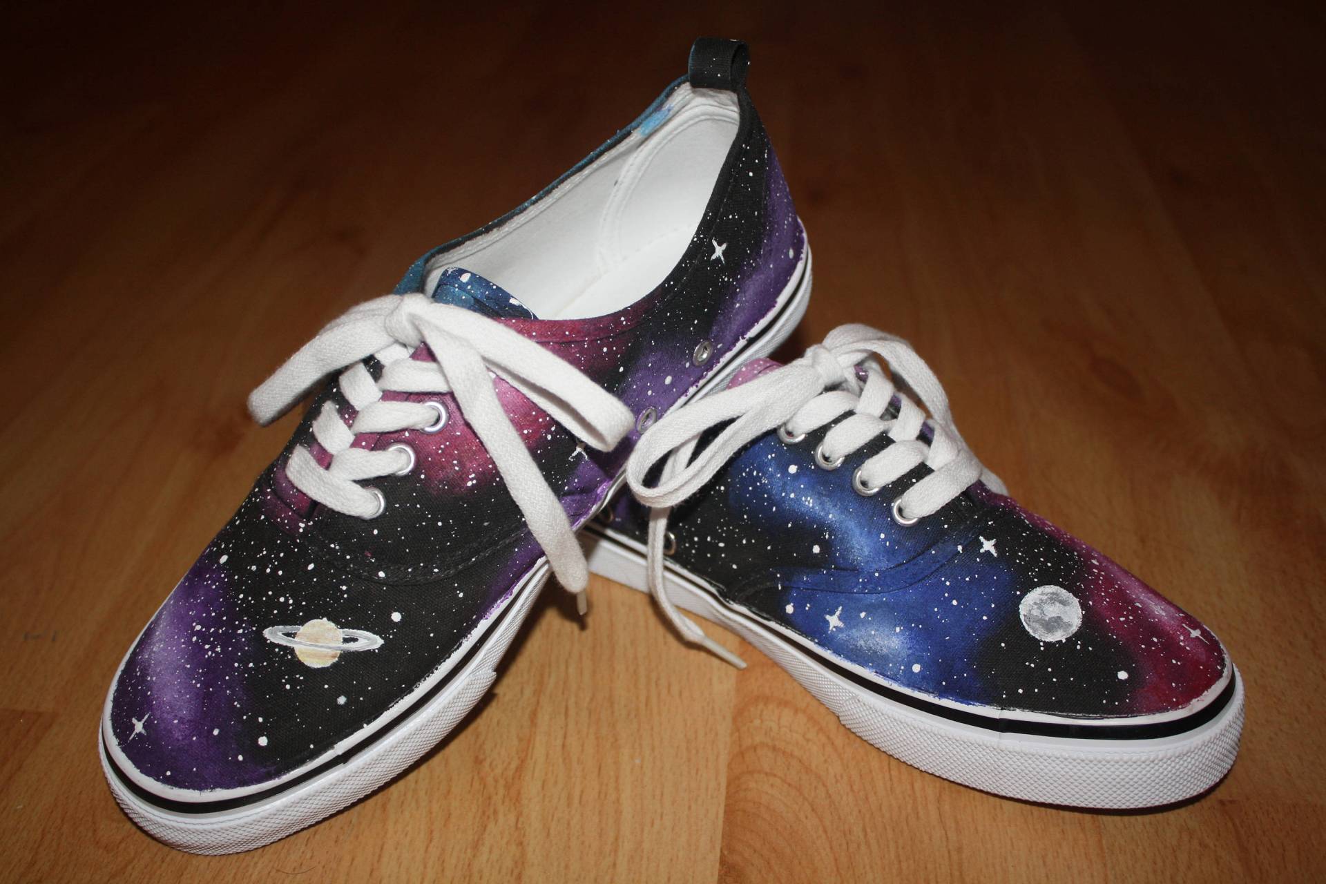 Galaxy Design Canvas Schuhe Galaxy Design Canvas Schuhe von SolukWorkshop