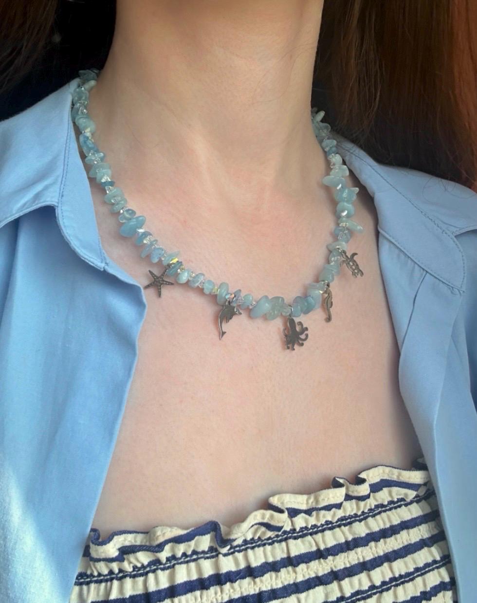 Aquamarin Halskette Mit Glasperlen & Meer-Anhängern - Funkelnder Sommerschmuck Geschenkidee Handgemacht | Unikat Sommertrend 2025 von SolvyJewelry