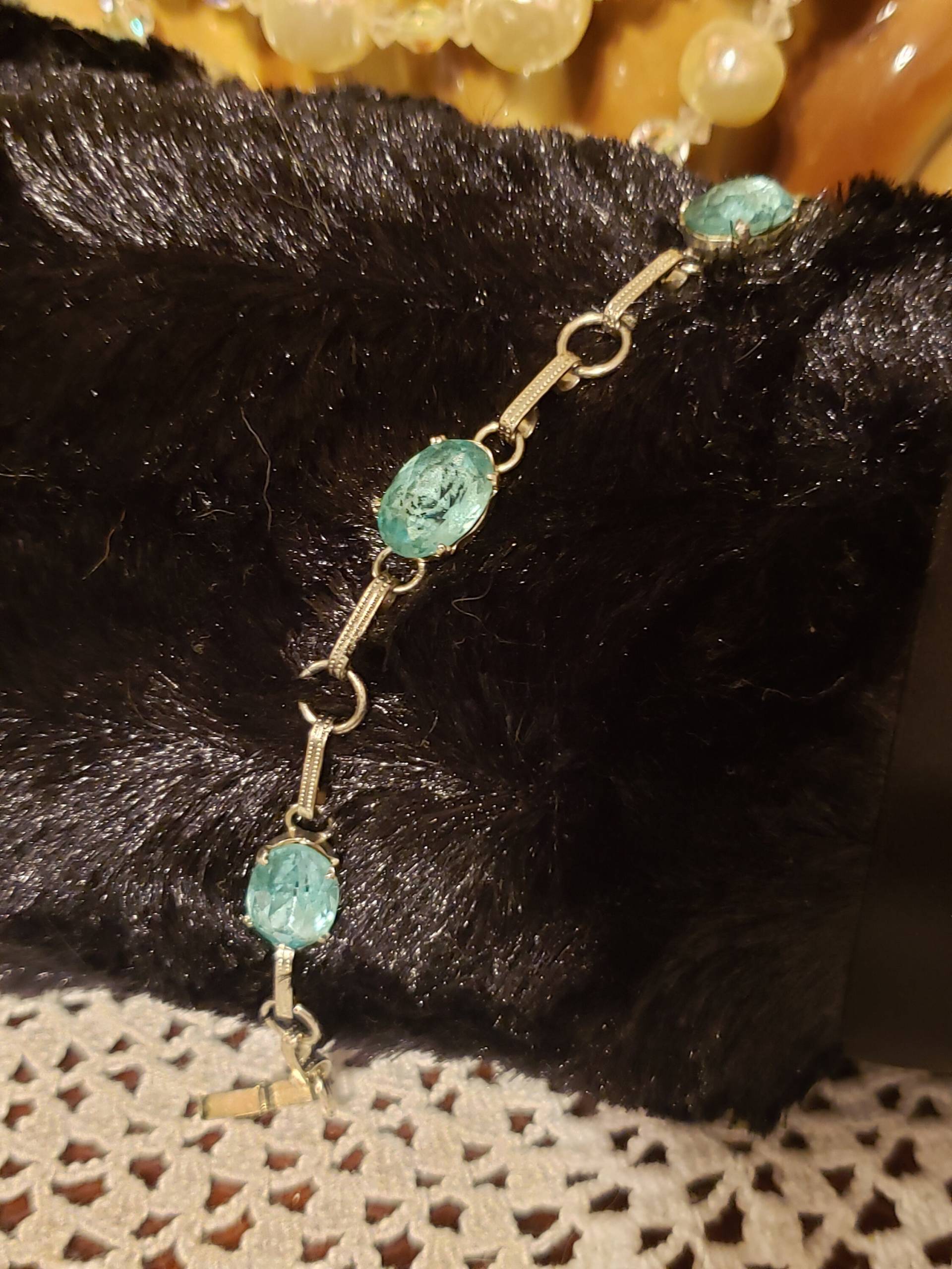sterling Silber Armband Mit 3 Aqua Glassteinen sterling Silber Armband Mit 3 Aqua Glassteinen von SomeTreasures4You