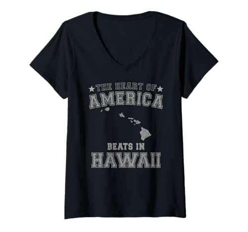 Damen Das Herz Amerikas schlägt auf Hawaii, US-Bundesstaat, USA T-Shirt mit V-Ausschnitt von Someone Loves Me In US State Of Hawaii