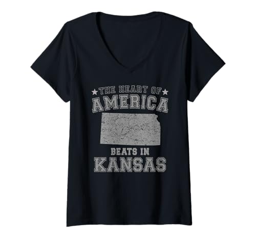 Damen Das Herz Amerikas schlägt in Kansas, US-Bundesstaat, USA T-Shirt mit V-Ausschnitt von Someone Loves Me In US State Of Kansas