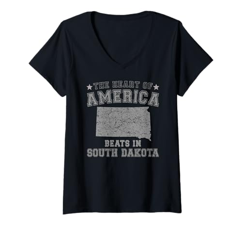Damen Das Herz Amerikas schlägt in South Dakota, US-Bundesstaat, USA T-Shirt mit V-Ausschnitt Damen Das Herz Amerikas schlägt in South Dakota, US-Bundesstaat, USA T-Shirt mit V-Ausschnitt von Someone Loves Me In US State Of South Dakota