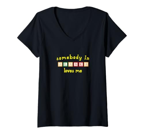 Damen Jemand in Alaska liebt Mich mit Kinderbausteinen T-Shirt mit V-Ausschnitt Damen Jemand in Alaska liebt Mich mit Kinderbausteinen T-Shirt mit V-Ausschnitt von Someone Loves Me Merch