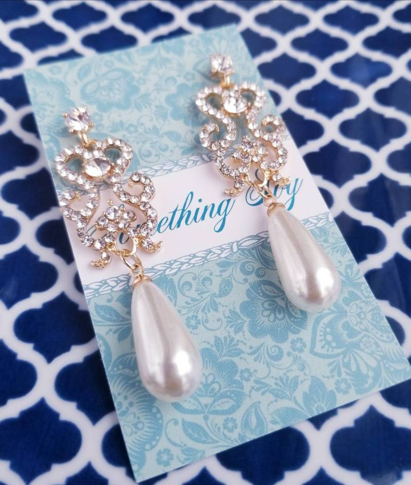 Schneller Versand - Perlen & Gold Tropfen Ohrringe Elfenbein Ohrhänger von SomethingIvy