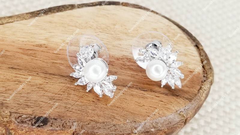 Schnelles Schiff - Perle & Silber Cluster Kristall Ohrringe Perlen Ohrhänger von SomethingIvy