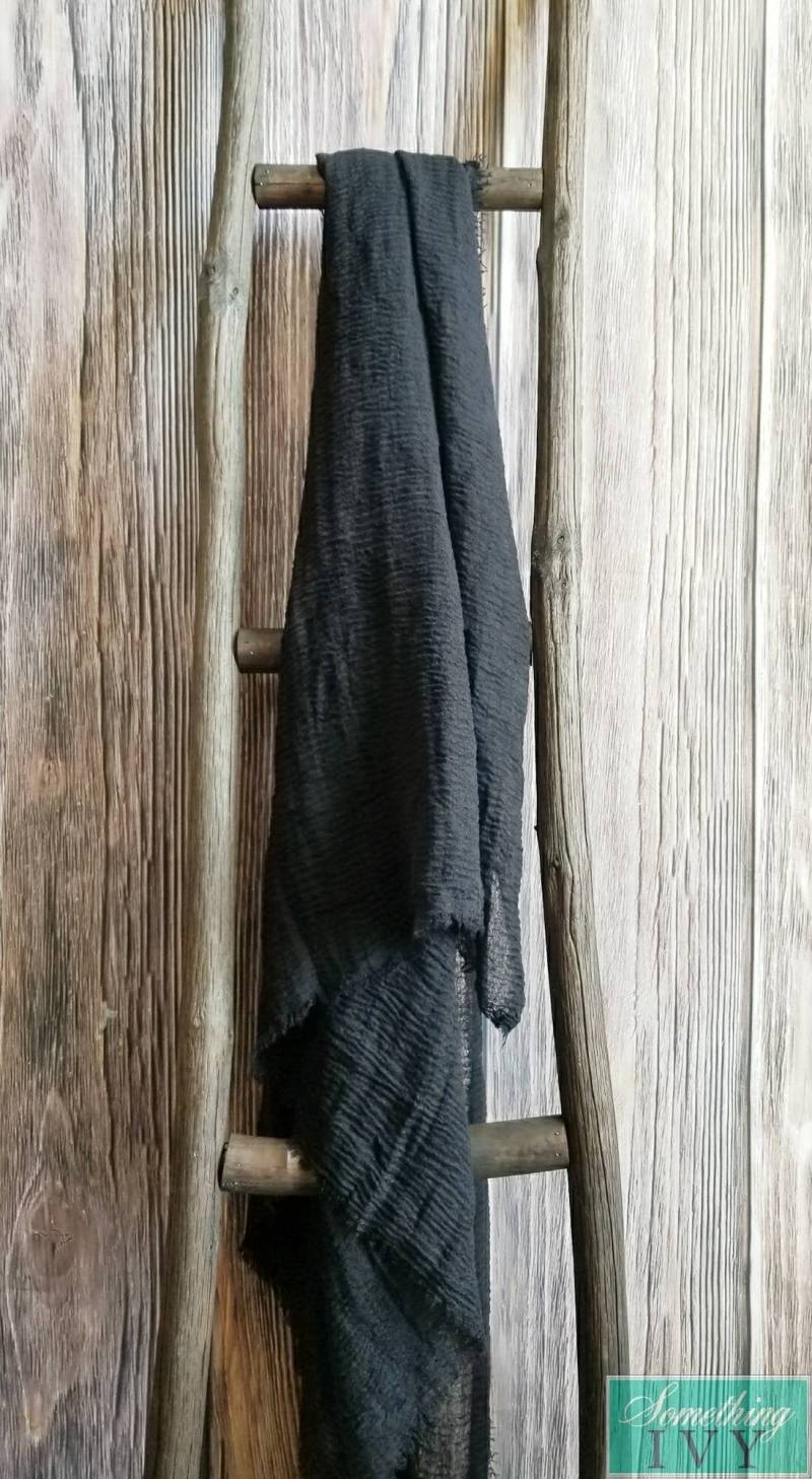 Weicher Schwarzer Baumwollschal - Schwarzer Wrap Pashmina Cover Ups Schwarze Hochzeits-Wraps Brautjungfernschals Abendkleidschals von SomethingIvy