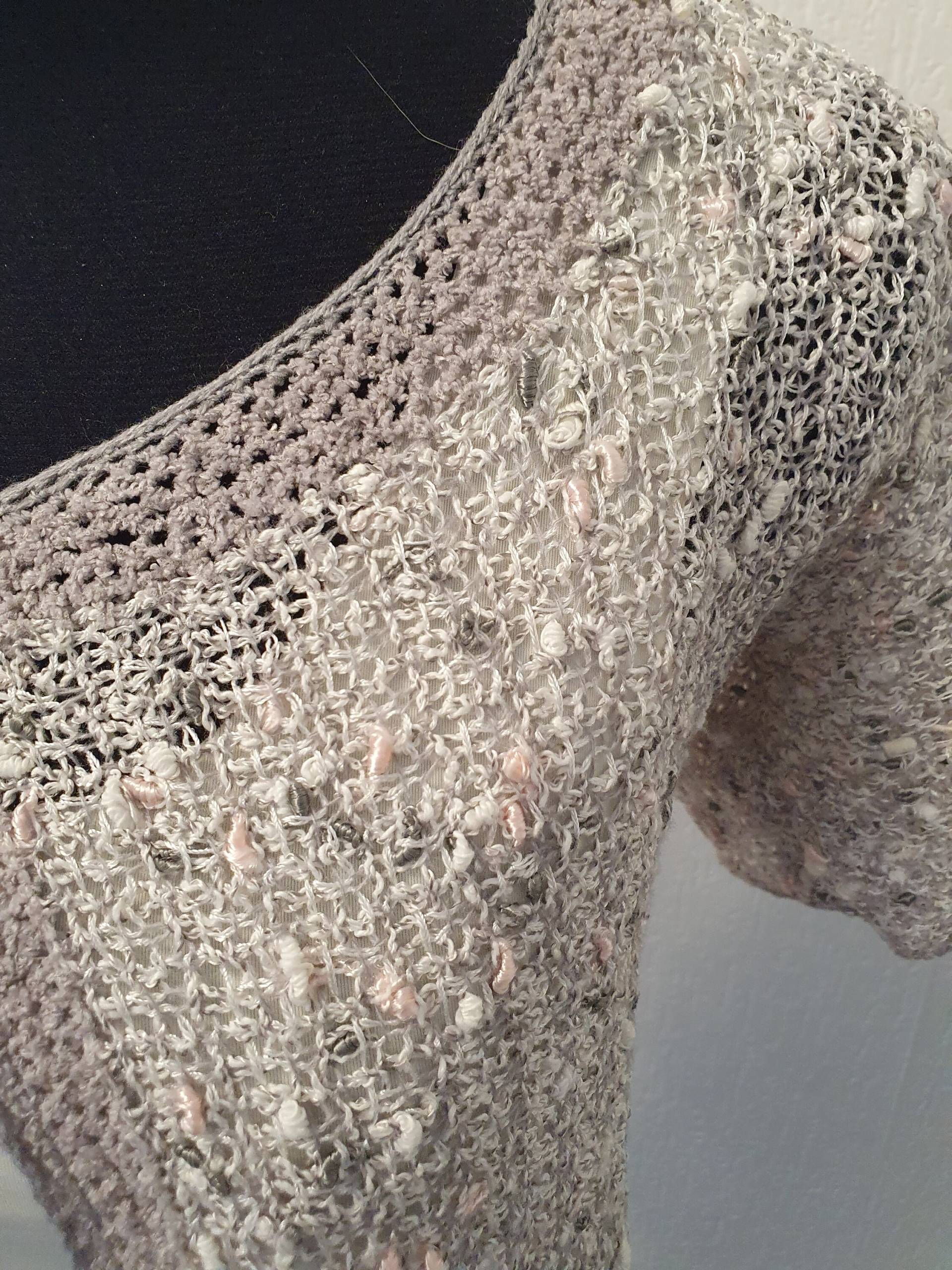 strickjacke Aus Bouclé-strick strickjacke Aus Bouclé-strick von SommerSchatze