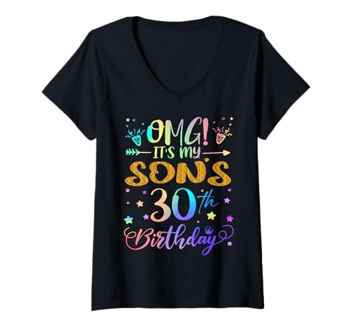 Damen OMG Es ist der 30. Geburtstag meines Sohnes Sweet 30 Jahre alt T-Shirt mit V-Ausschnitt von Son 30th Bday Tie Dye Mommy Daddy