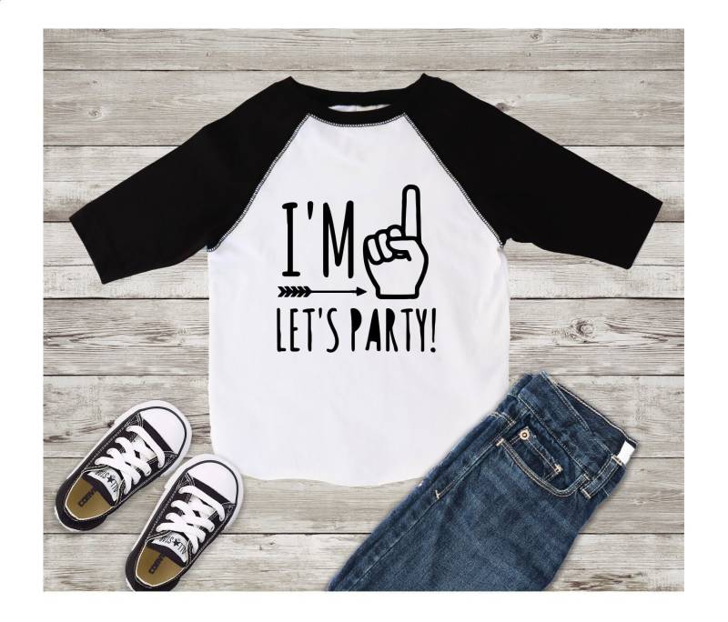 I'm 1 Let's Party Birthday Boy Shirt Erster Geburtstag One Baseball Style Raglan Jersey Personalisierter Name von SongbirdCelebrations