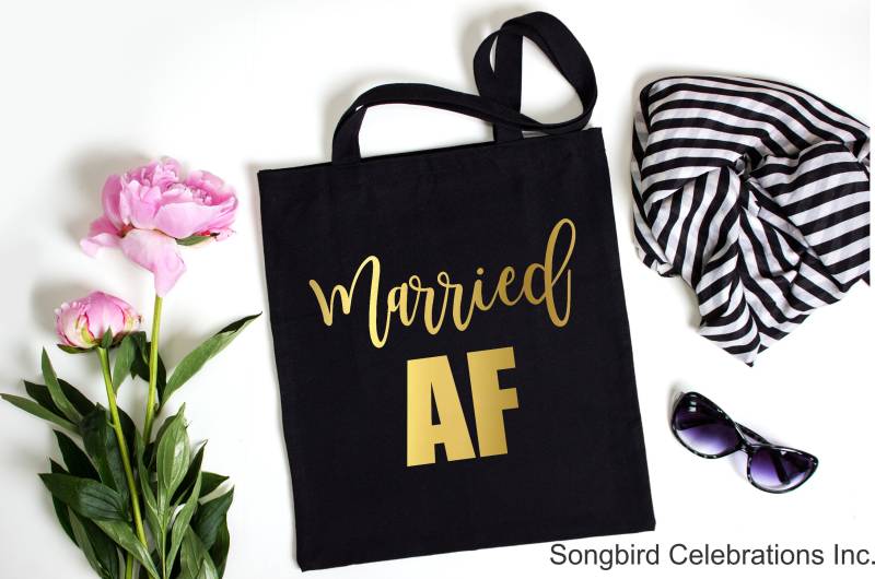 Verheiratet Af Einkaufstasche Zukunft Frau Schwarz Goldfolie Rose Gold Tasche Flitterwochen Hochzeit Dusche Geschenk Strandhochzeit Mann von SongbirdCelebrations