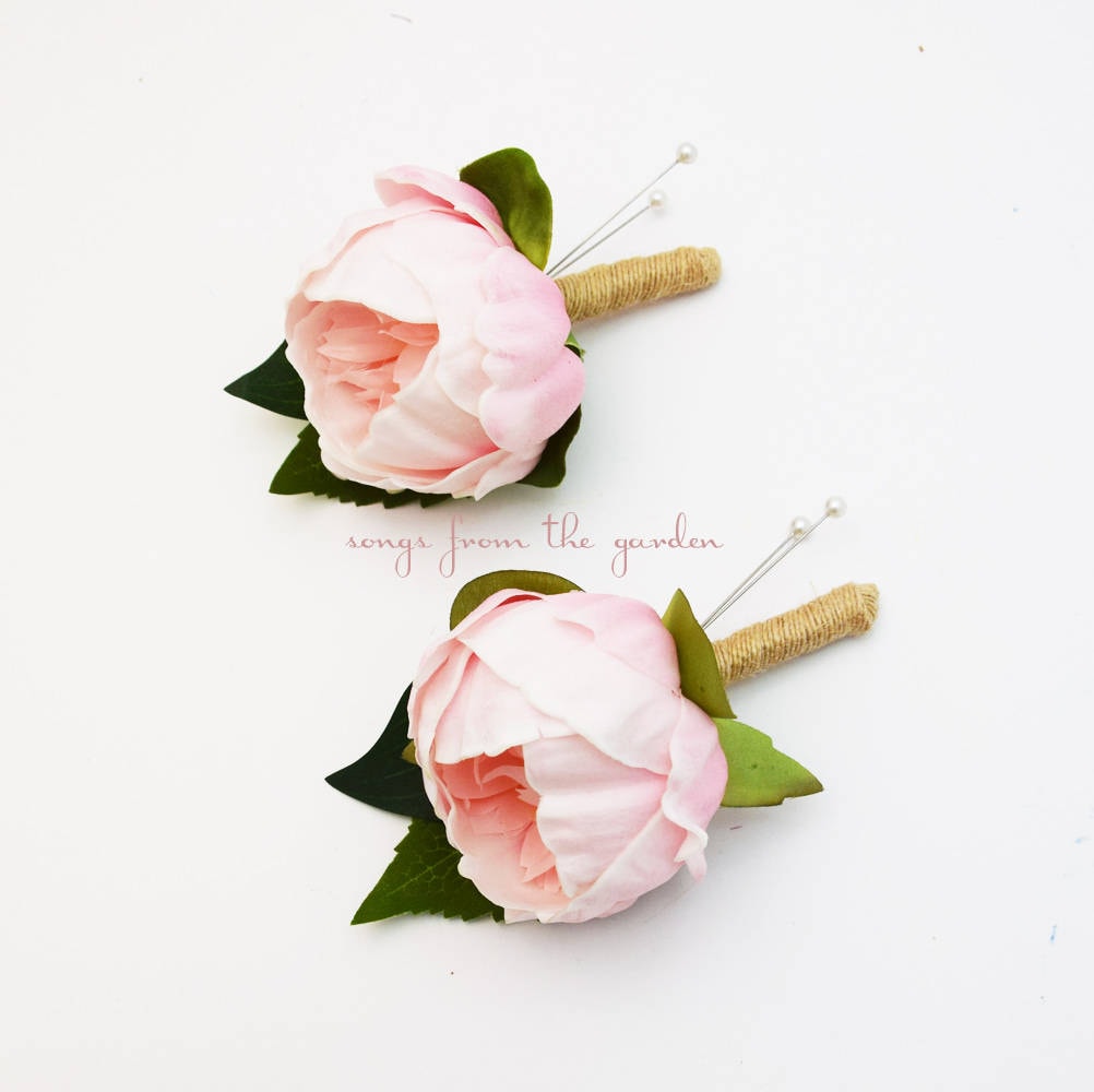 Rosa Pfingstrose Boutonnieres - Bräutigam Groomsmen Hochzeit Abschlussball Heimkehr Boutonniere Hochzeitsblumen Rosa Pfingstrose Boutonnieres - Bräutigam Groomsmen Hochzeit Abschlussball Heimkehr Boutonniere Hochzeitsblumen von SongsFromTheGarden